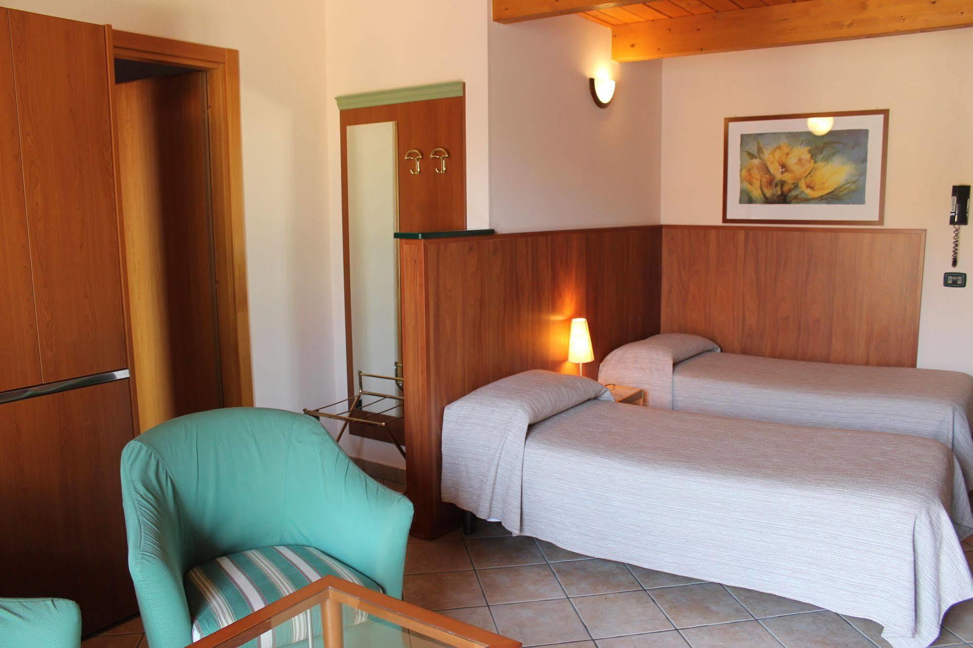 Villa Giglio Arsago Seprio Extérieur photo